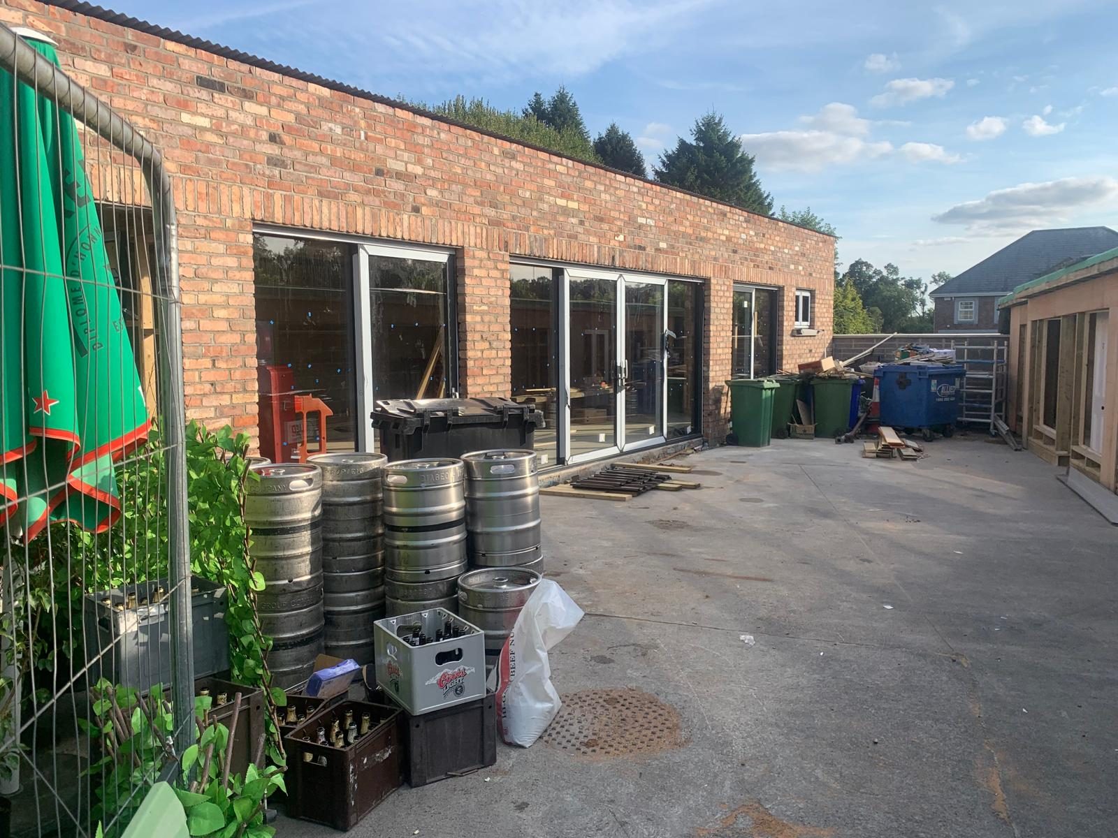Pub Courtyard Traditional Shopfronts, Matthews Bar, Virginia image 10